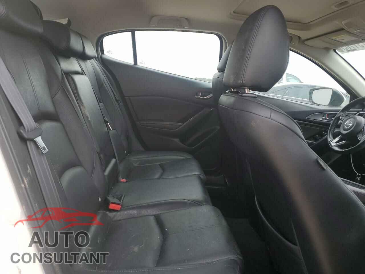 MAZDA 3 2017 - 3MZBN1M39HM150747