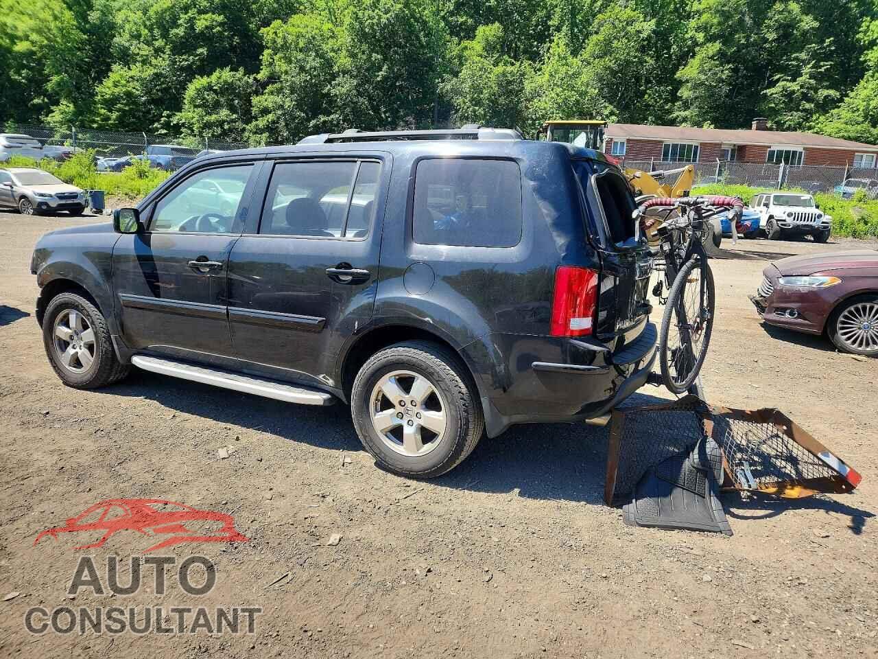 HONDA PILOT 2011 - 5FNYF4H72BB021785