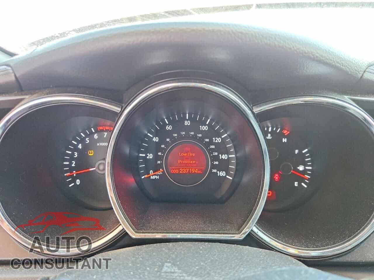 KIA OPTIMA 2011 - KNAGN4A78B5112230