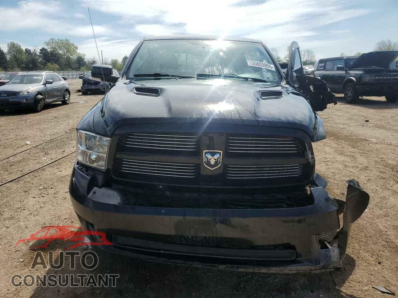 DODGE RAM 1500 2012 - 1C6RD7MT8CS188923