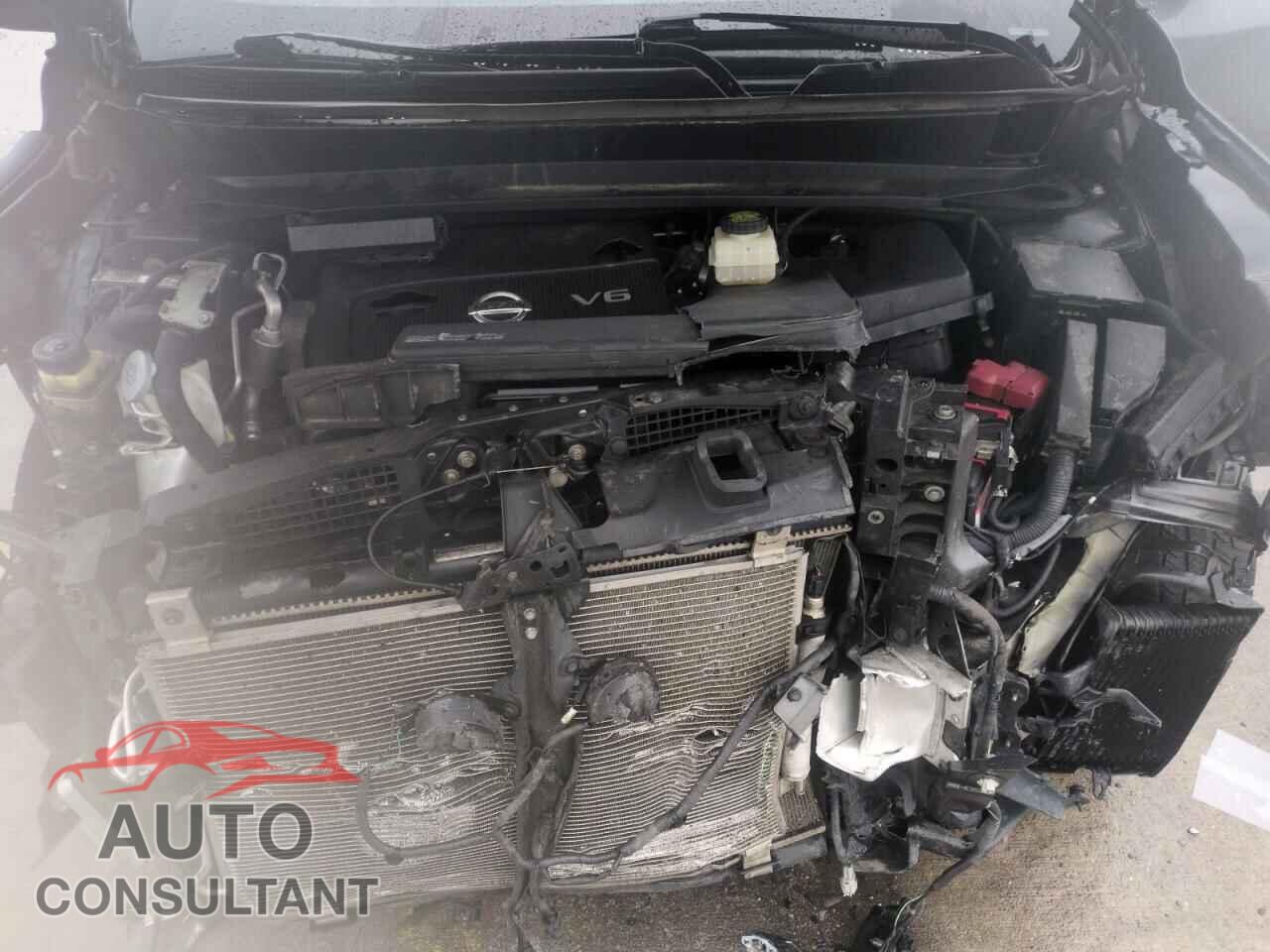 NISSAN PATHFINDER 2015 - 5N1AR2MM7FC645007