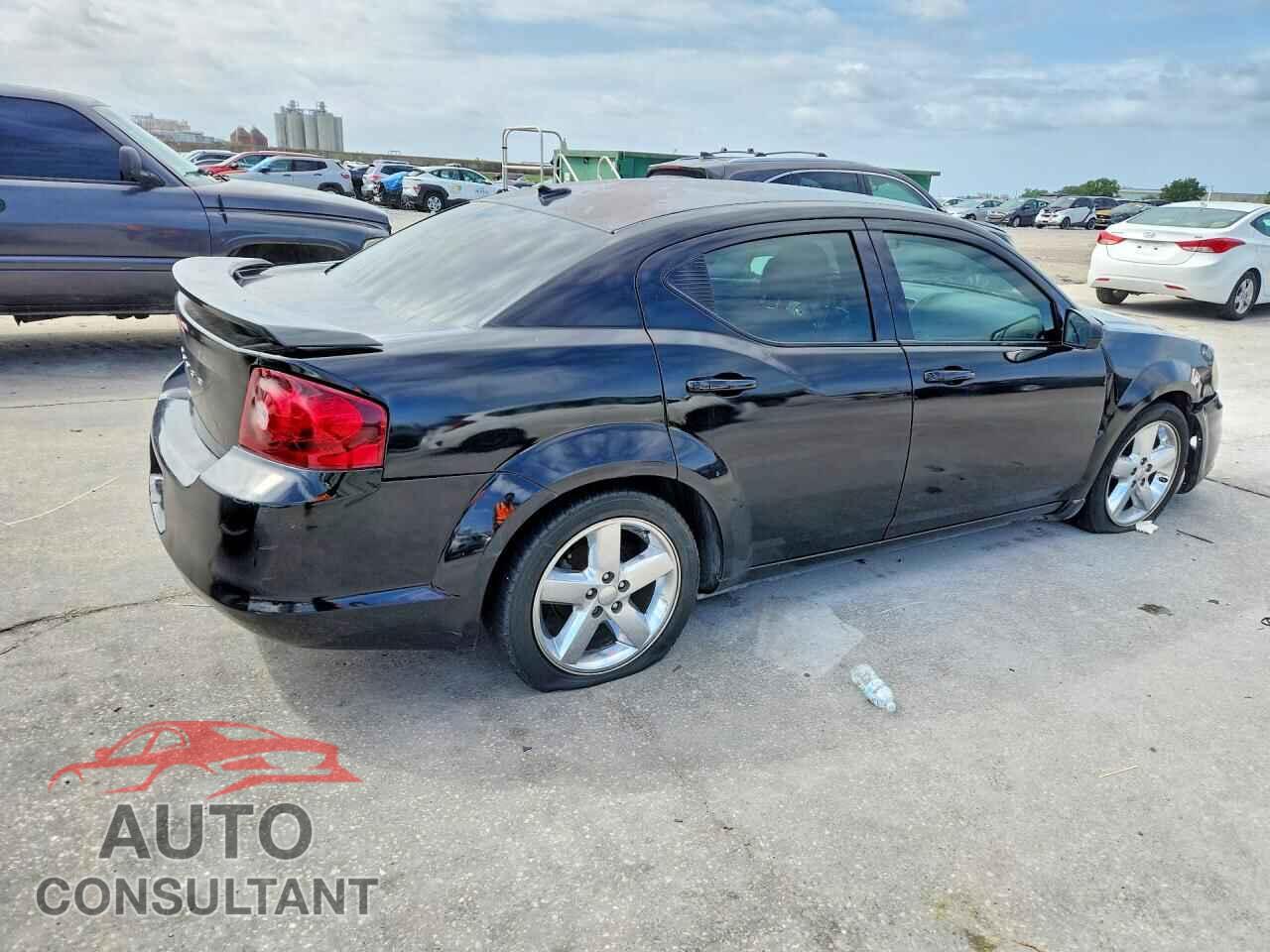DODGE AVENGER 2013 - 1C3CDZAB7DN657655