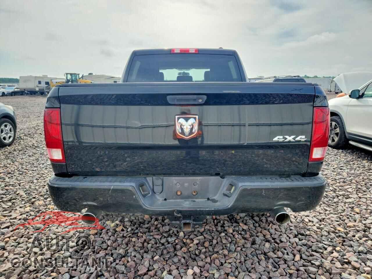 DODGE RAM 1500 2012 - 1C6RD7KT7CS178726