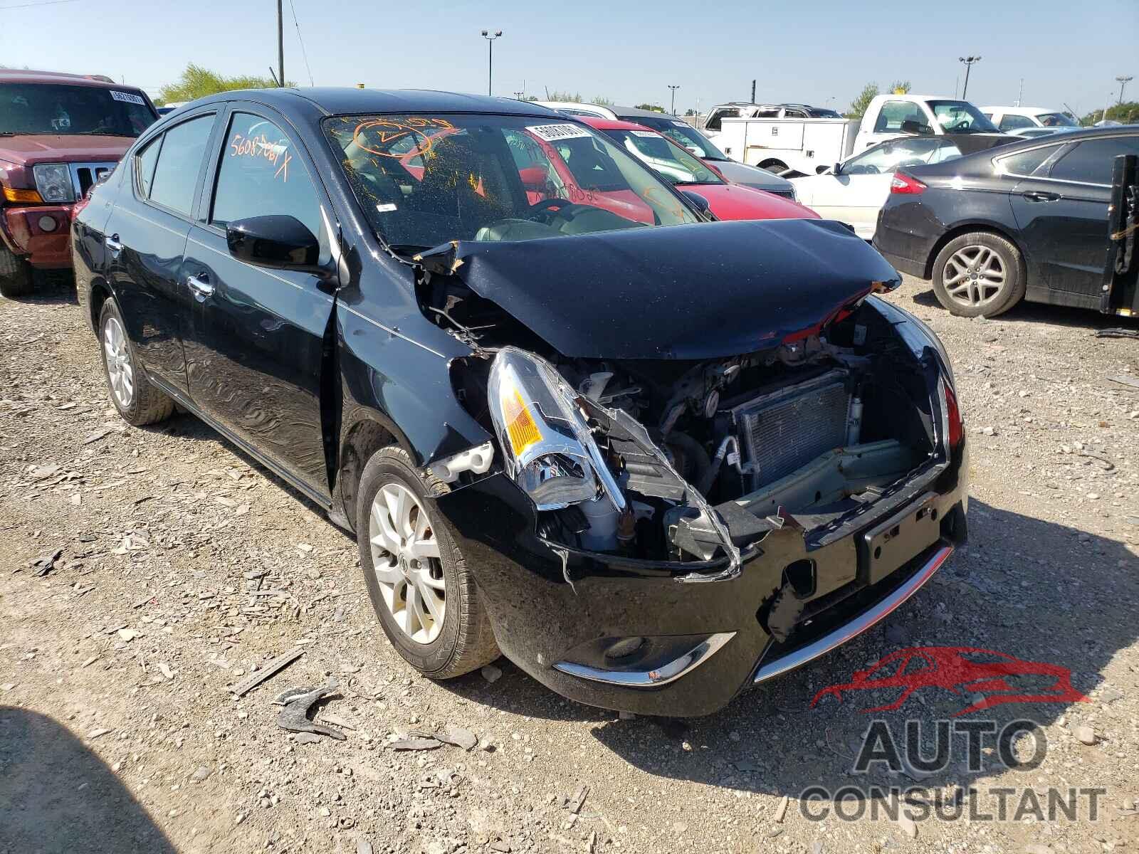 NISSAN VERSA 2018 - 3N1CN7AP1JL863688