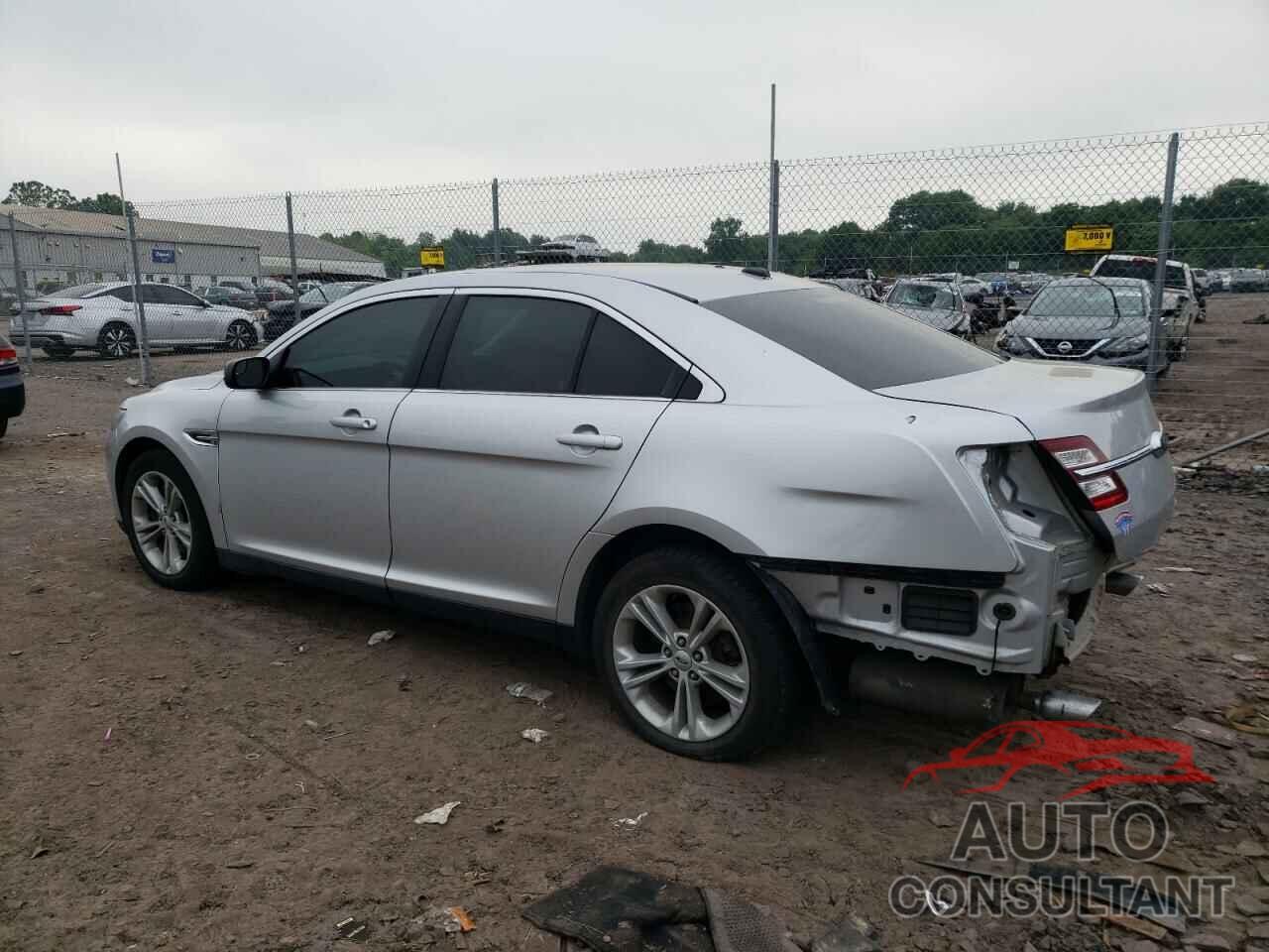 FORD TAURUS 2017 - 1FAHP2D8XHG126658