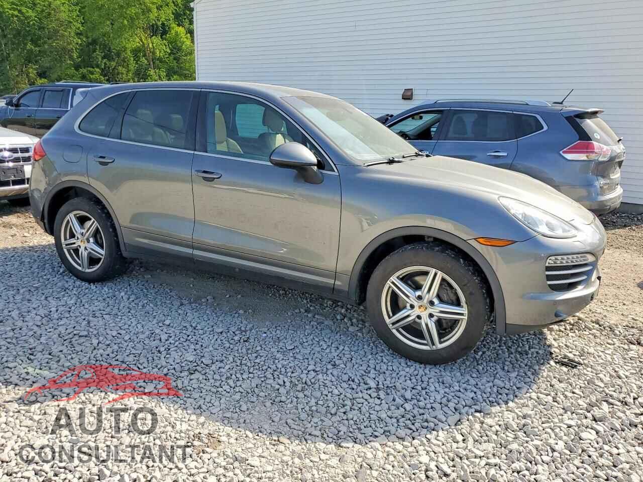 PORSCHE UNKNOWN 2014 - WP1AA2A27ELA94704