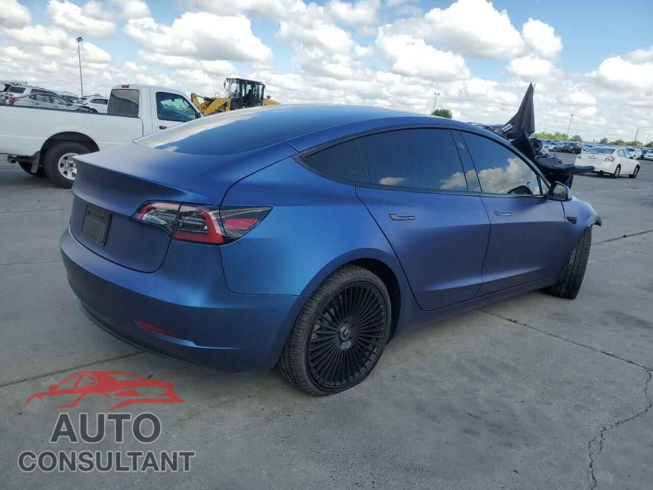 TESLA MODEL 3 2023 - 5YJ3E1EA8PF626090