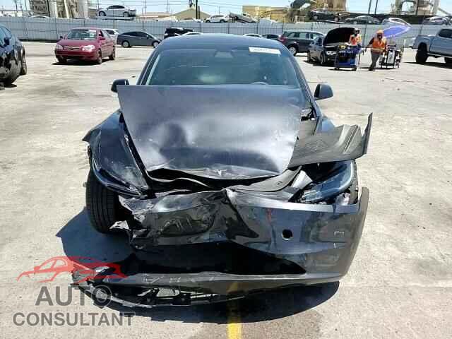 TESLA MODEL 3 2024 - 5YJ3E1EA5RF744407