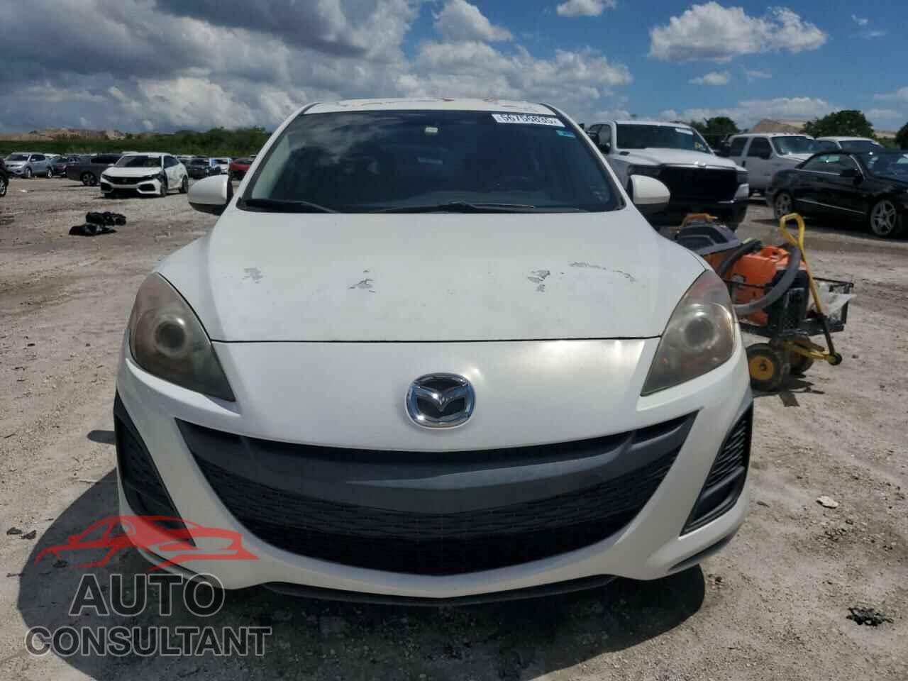 MAZDA 3 2011 - JM1BL1UF8B1464672