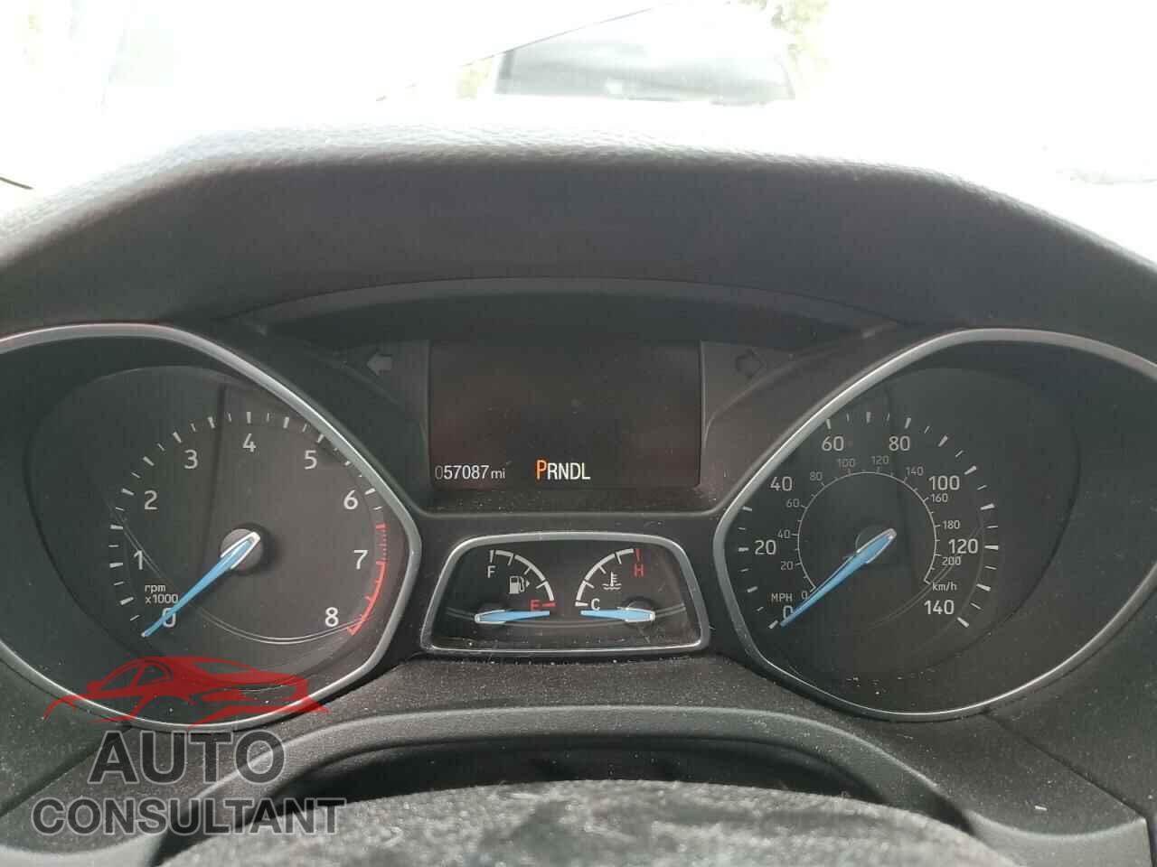 FORD FOCUS 2017 - 1FADP3K24HL314943