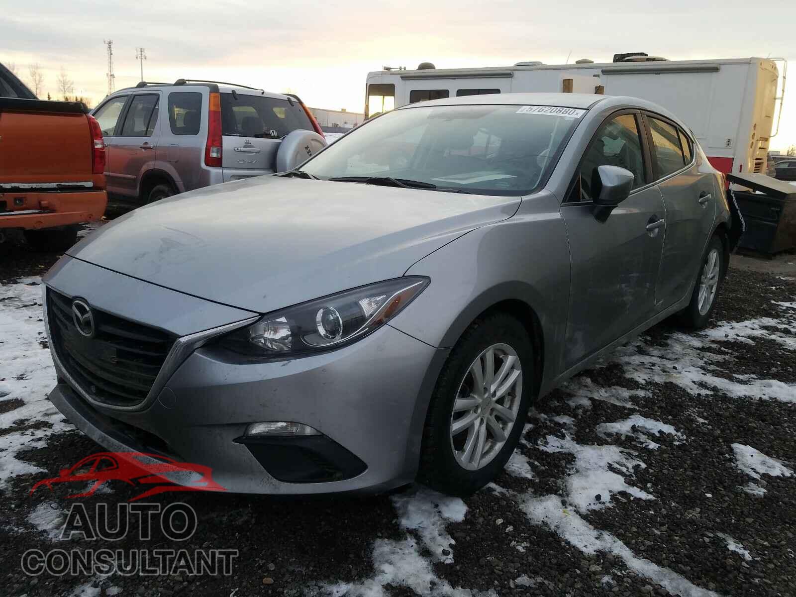 MAZDA 3 2016 - 3MZBM1L73GM315519