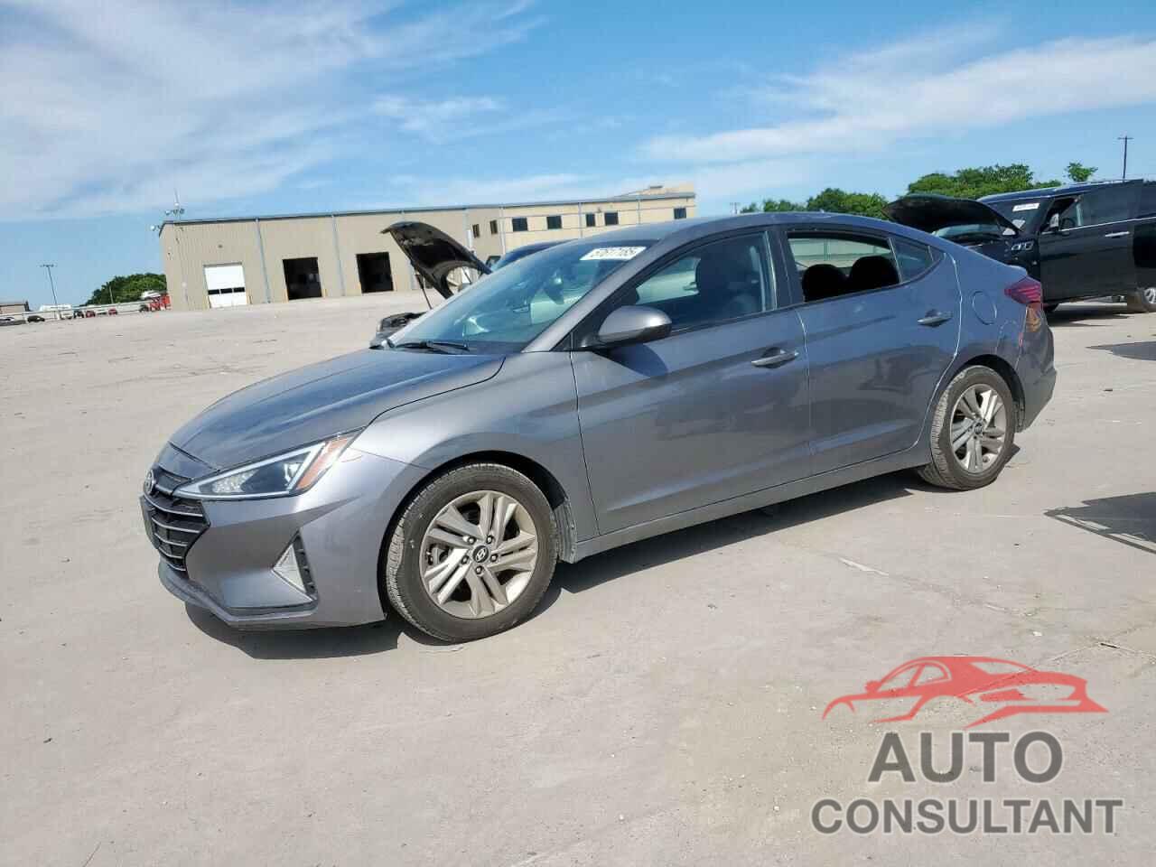 HYUNDAI ELANTRA 2019 - 5NPD84LF7KH469187
