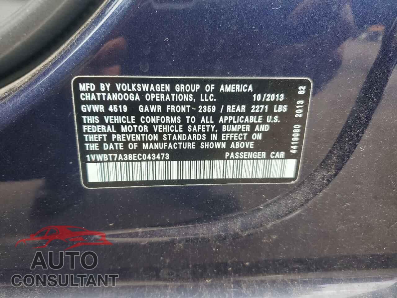 VOLKSWAGEN PASSAT 2014 - 1VWBT7A38EC043473