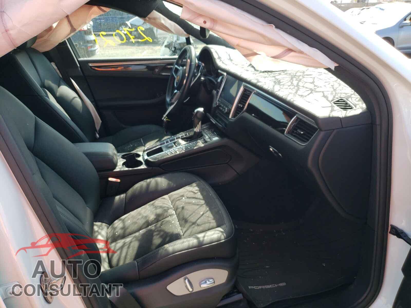 PORSCHE MACAN 2017 - WP1AA2A5XHLB02549