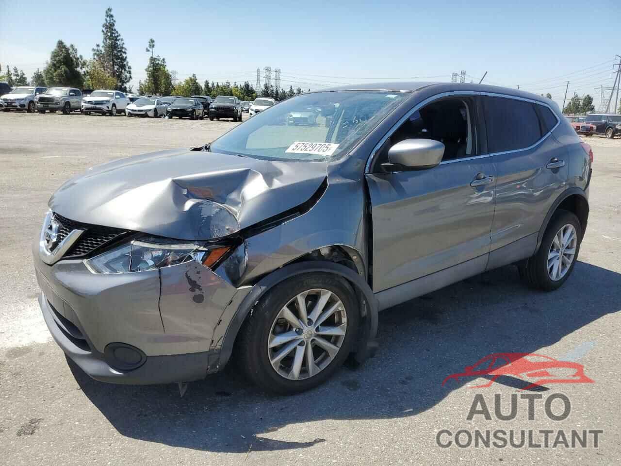 NISSAN ROGUE 2017 - JN1BJ1CP0HW009507