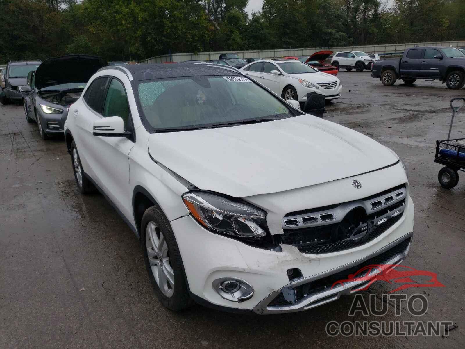 MERCEDES-BENZ GLA-CLASS 2019 - WDCTG4GB4KJ548338