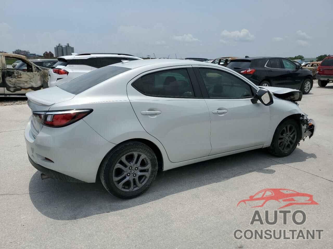 TOYOTA YARIS 2019 - 3MYDLBYV9KY517991