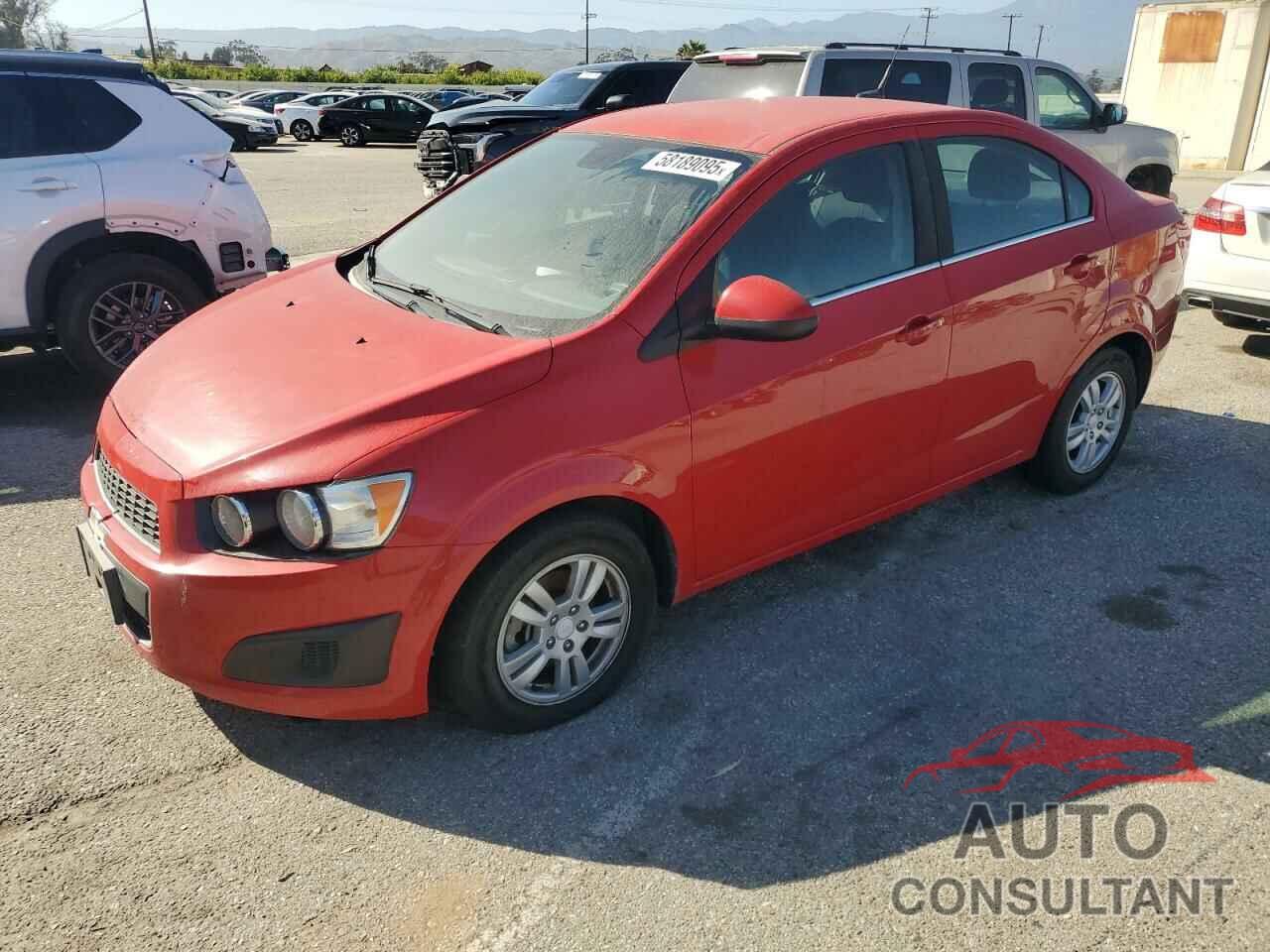 CHEVROLET SONIC 2013 - 1G1JC5SG5D4227257