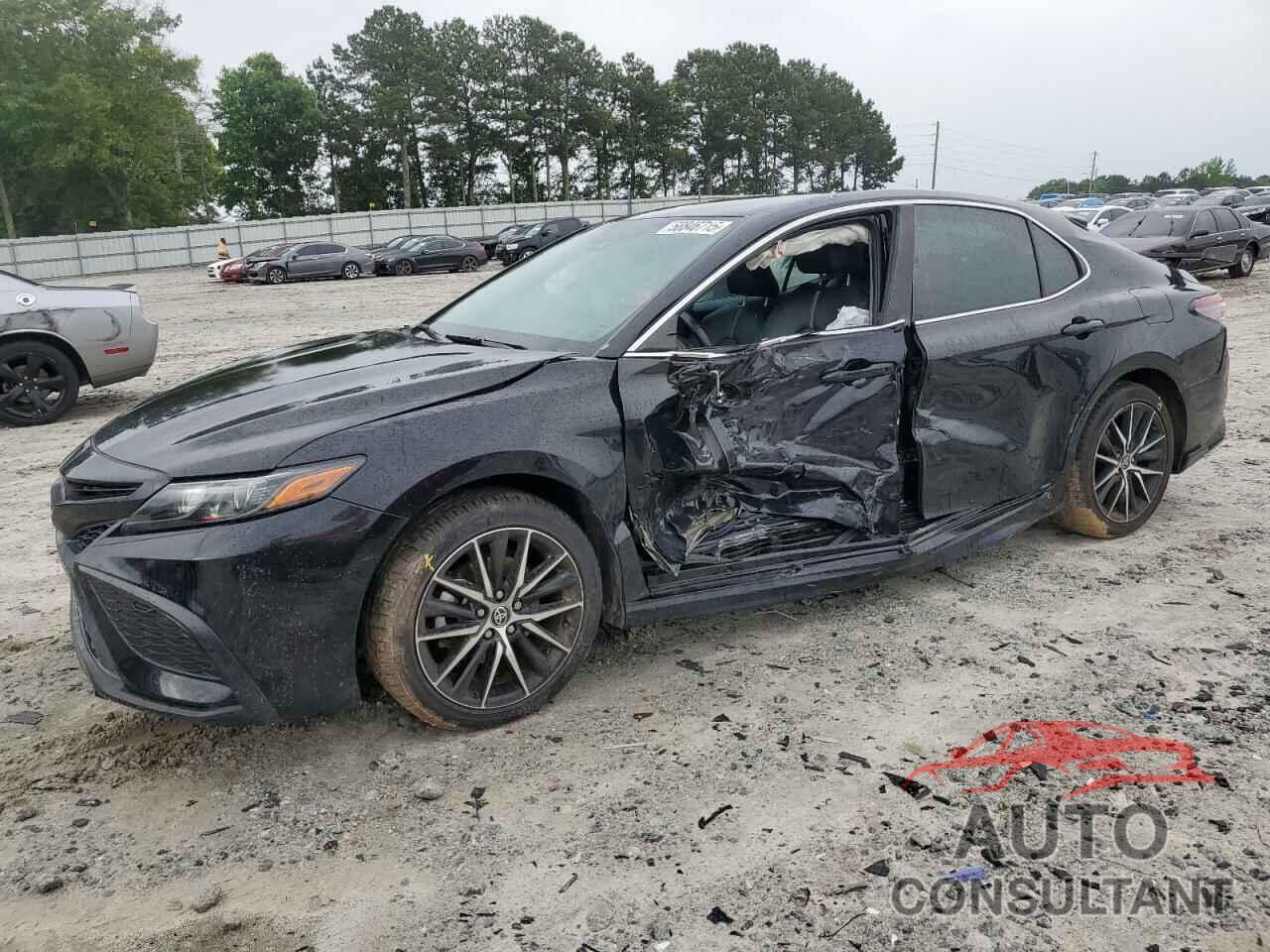 TOYOTA CAMRY 2021 - 4T1G11AK7MU617083