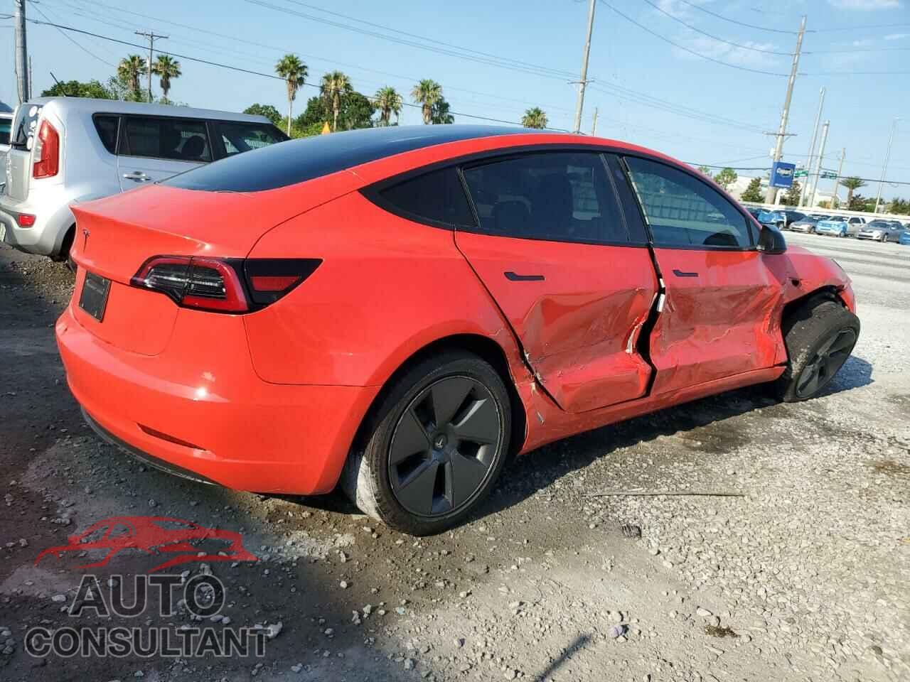 TESLA MODEL 3 2021 - 5YJ3E1EA9MF085689