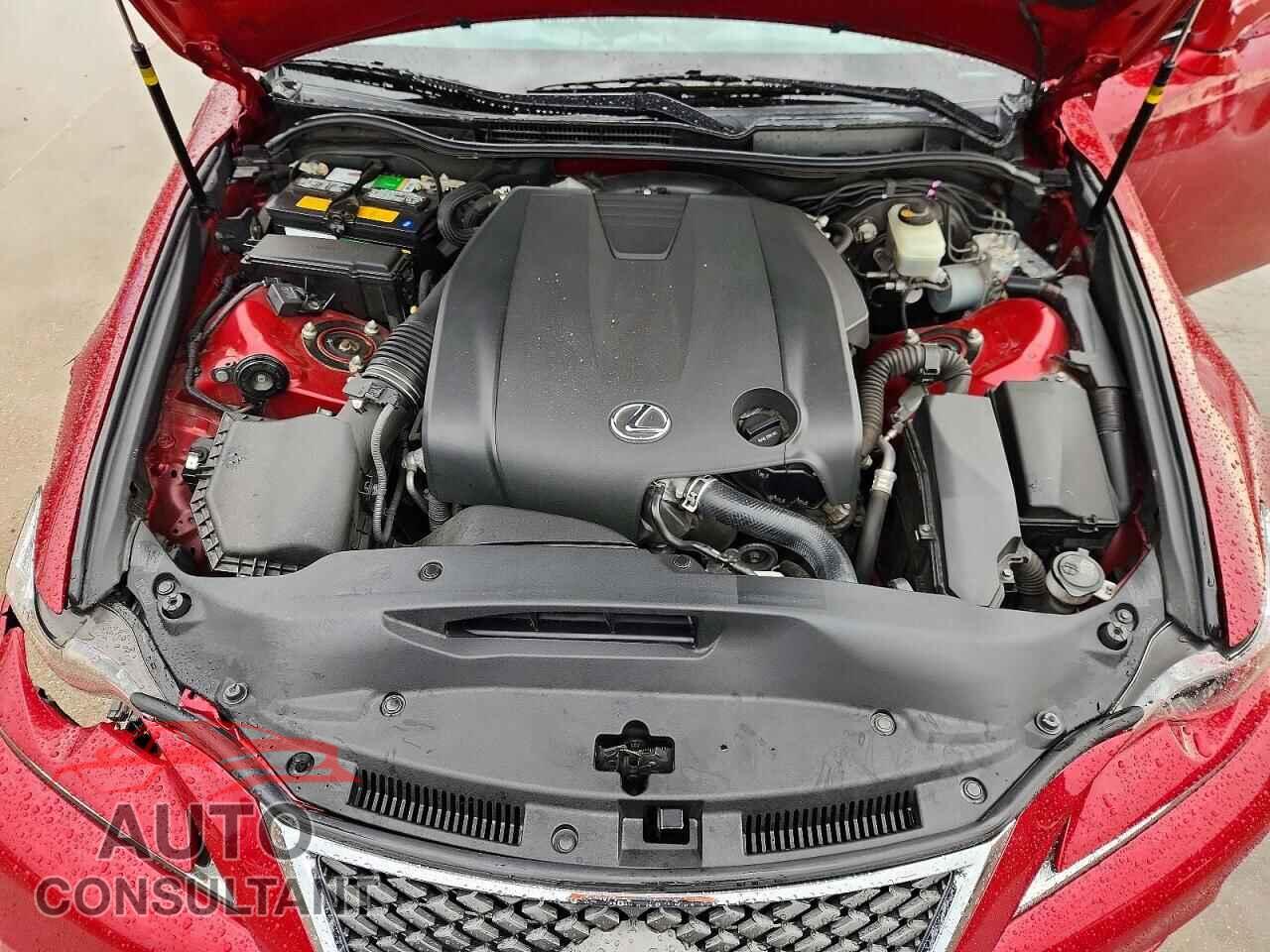 LEXUS IS 2015 - JTHBF1D23F5075830