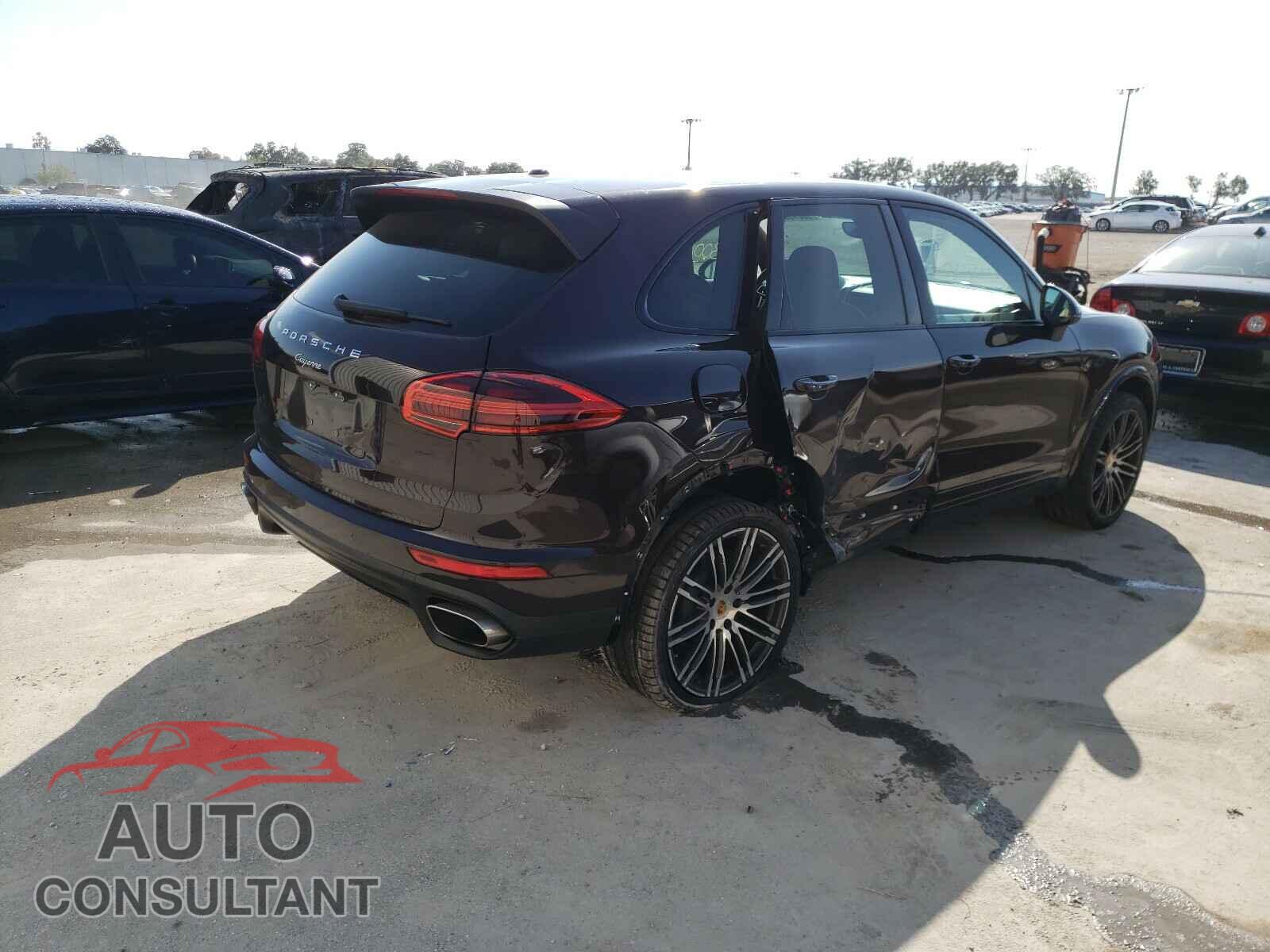 PORSCHE CAYENNE 2017 - WP1AA2A28HKA82460