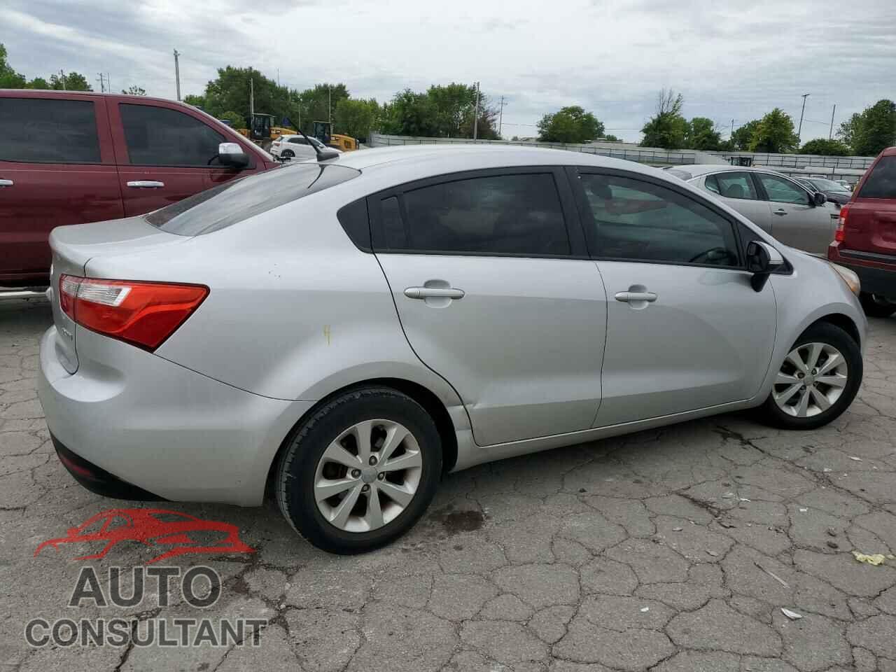 KIA RIO 2012 - KNADN4A35C6053942