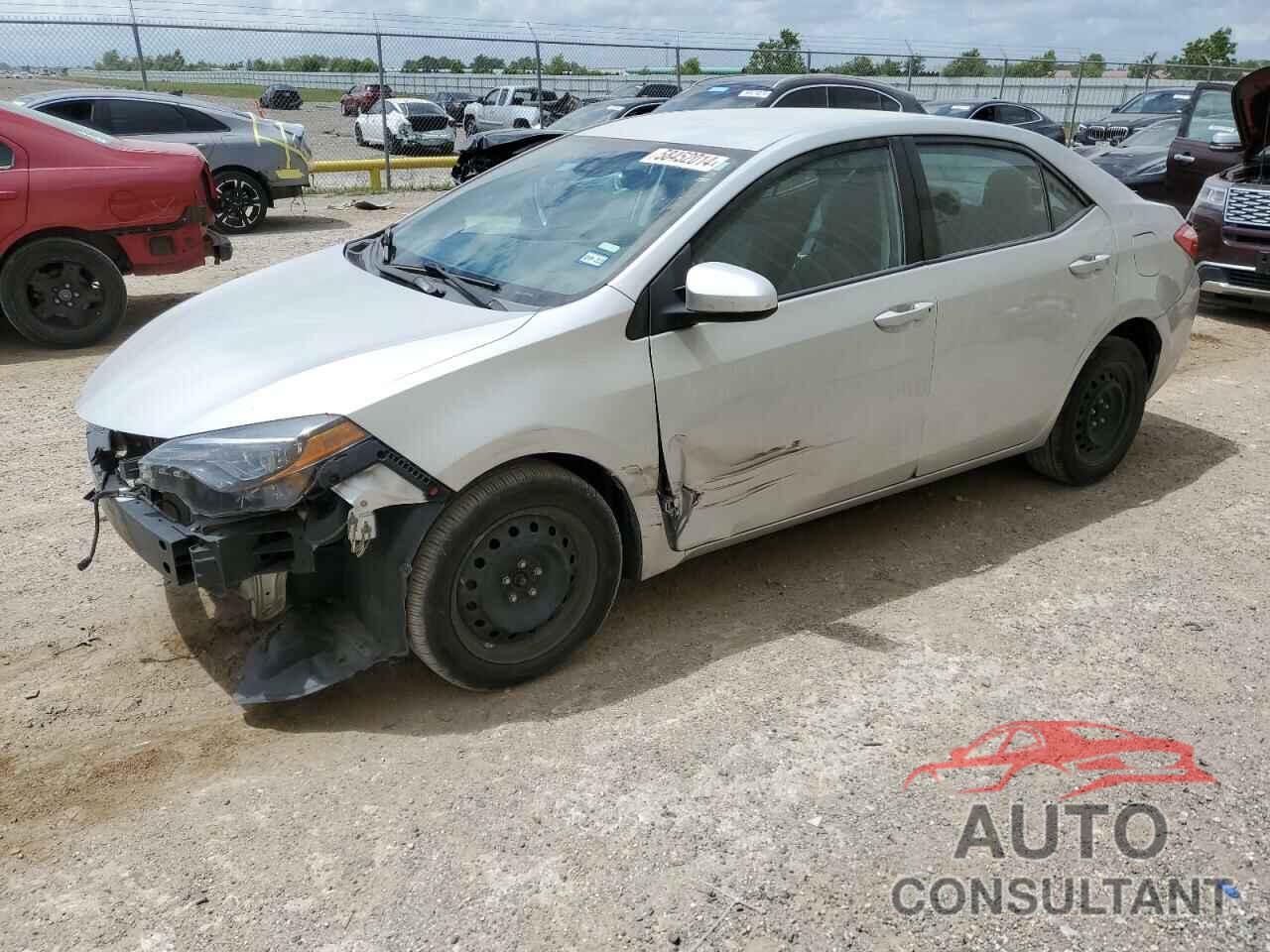 TOYOTA COROLLA 2018 - 5YFBURHEXJP751499