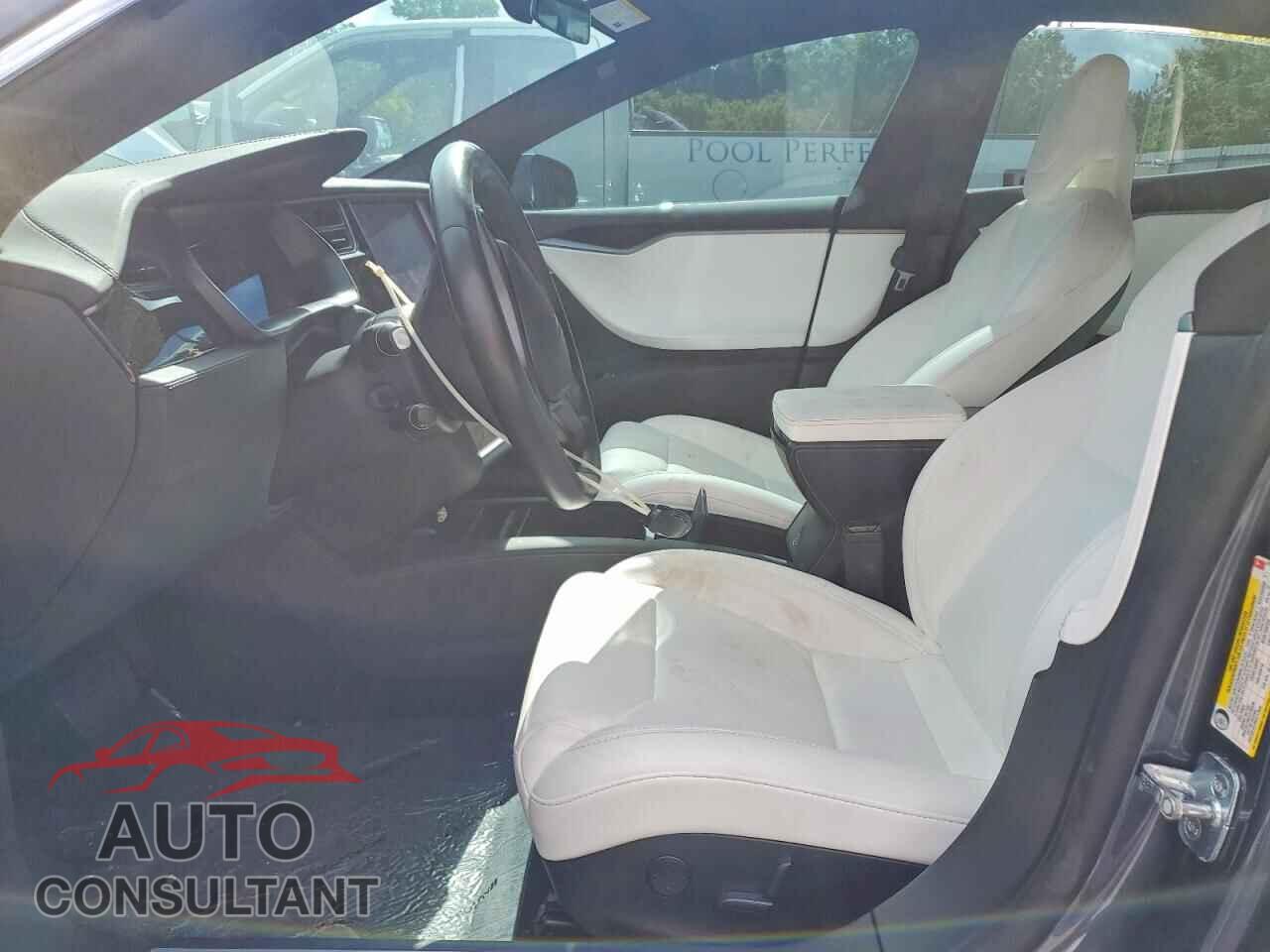 TESLA MODEL S 2019 - 5YJSA1E23KF333674