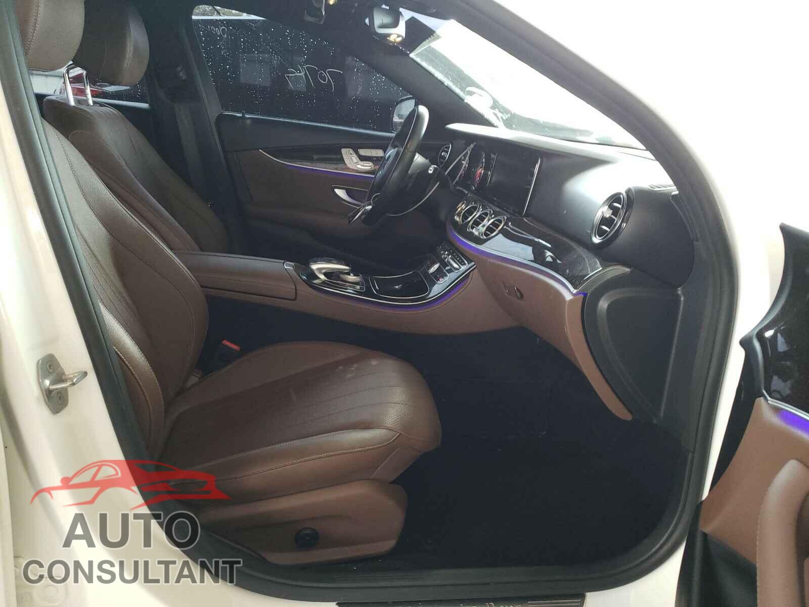 MERCEDES-BENZ E CLASS 2017 - WDDZF4JB2HA275121
