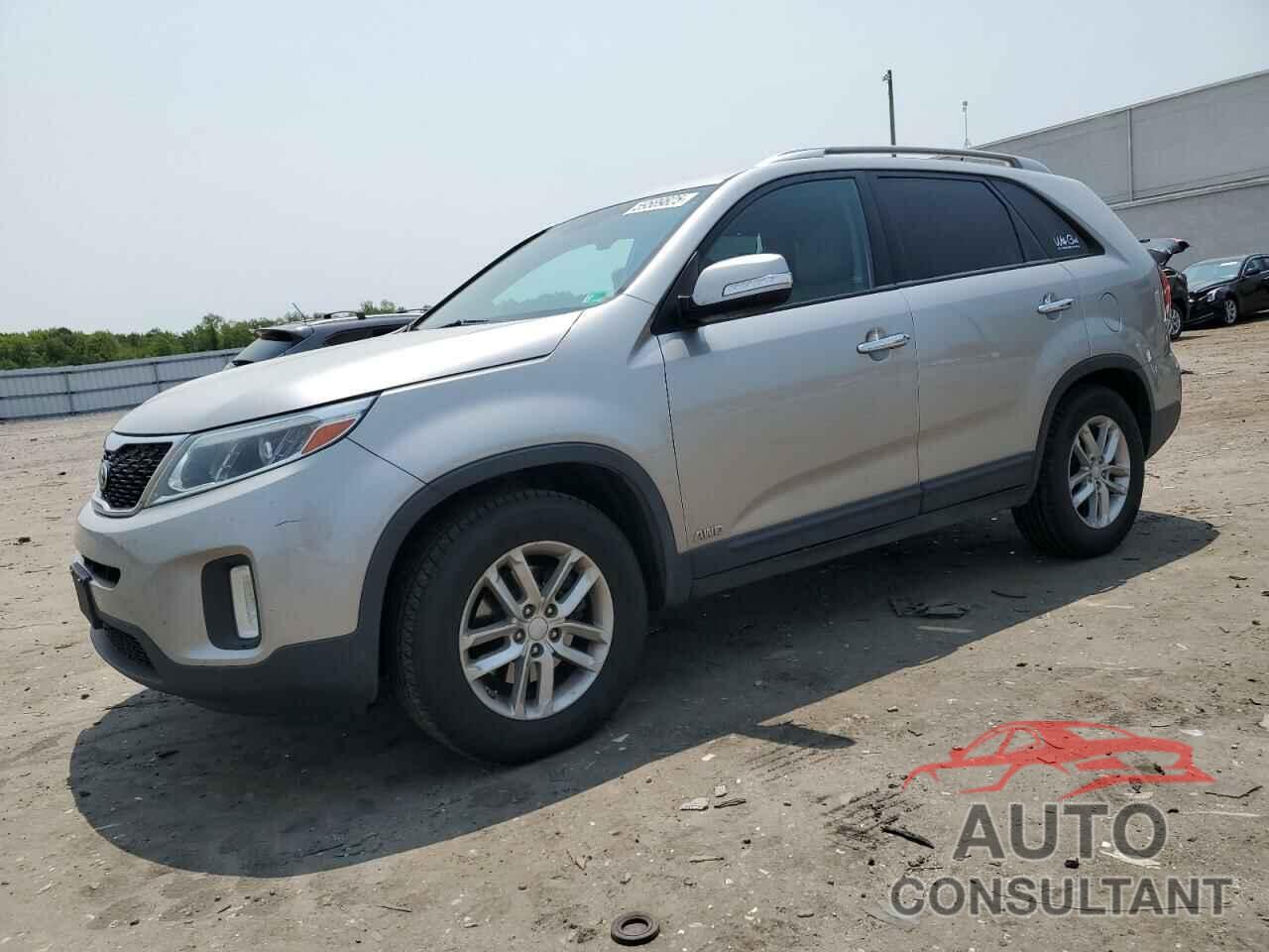 KIA SORENTO 2015 - 5XYKTCA64FG654152