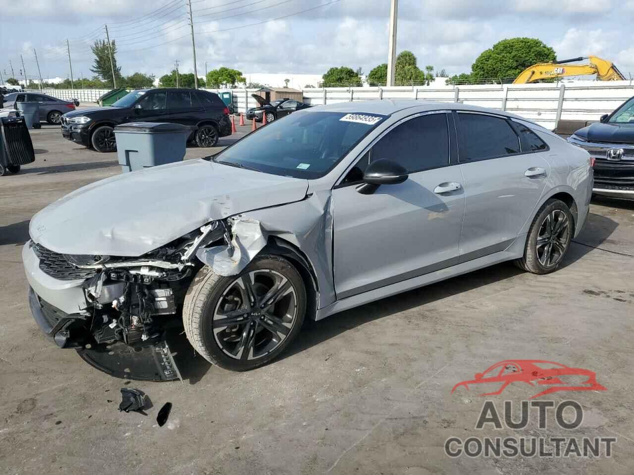 KIA K5 2023 - 5XXG64J29PG220928
