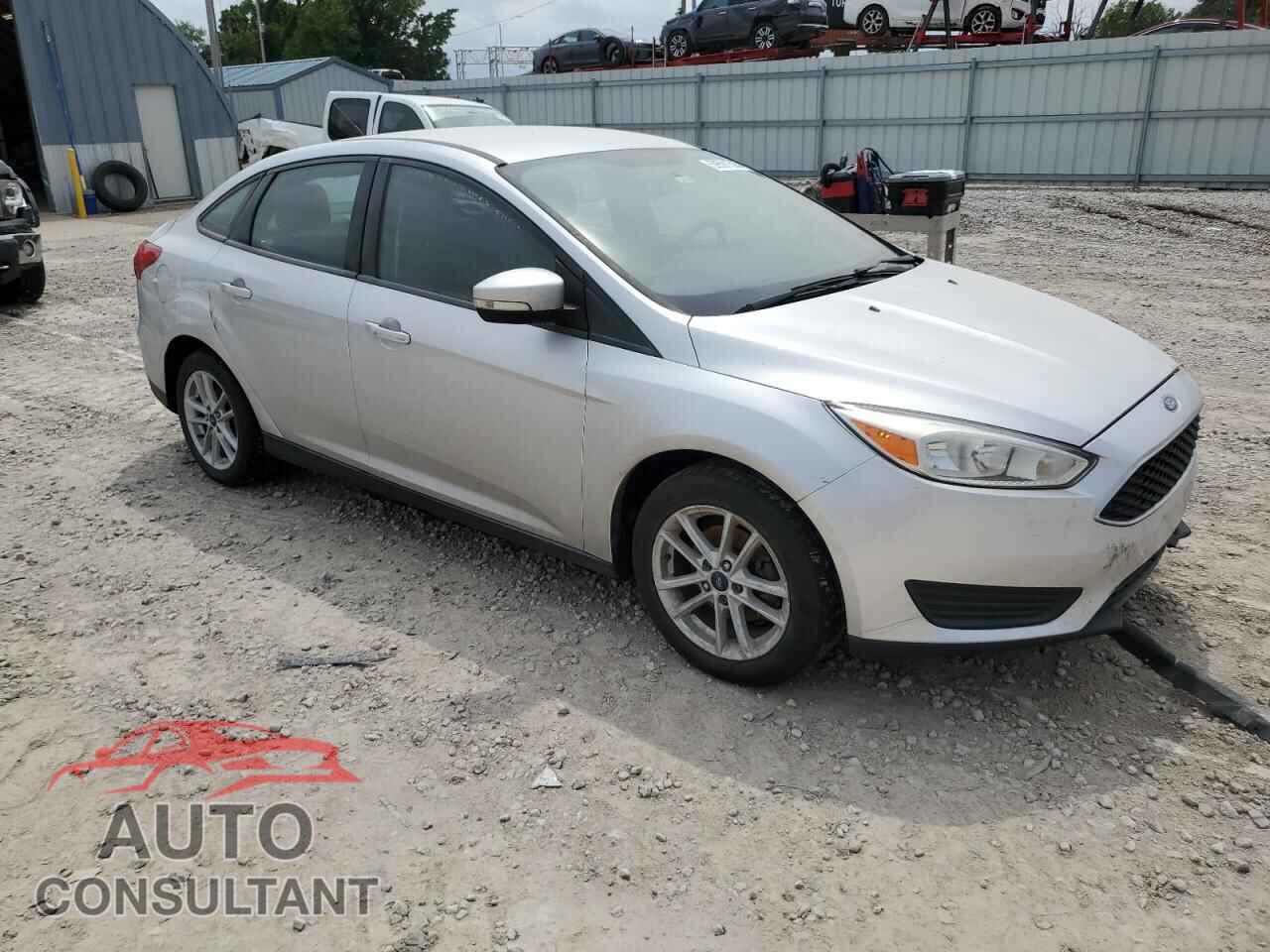 FORD FOCUS 2017 - 1FADP3F22HL328835