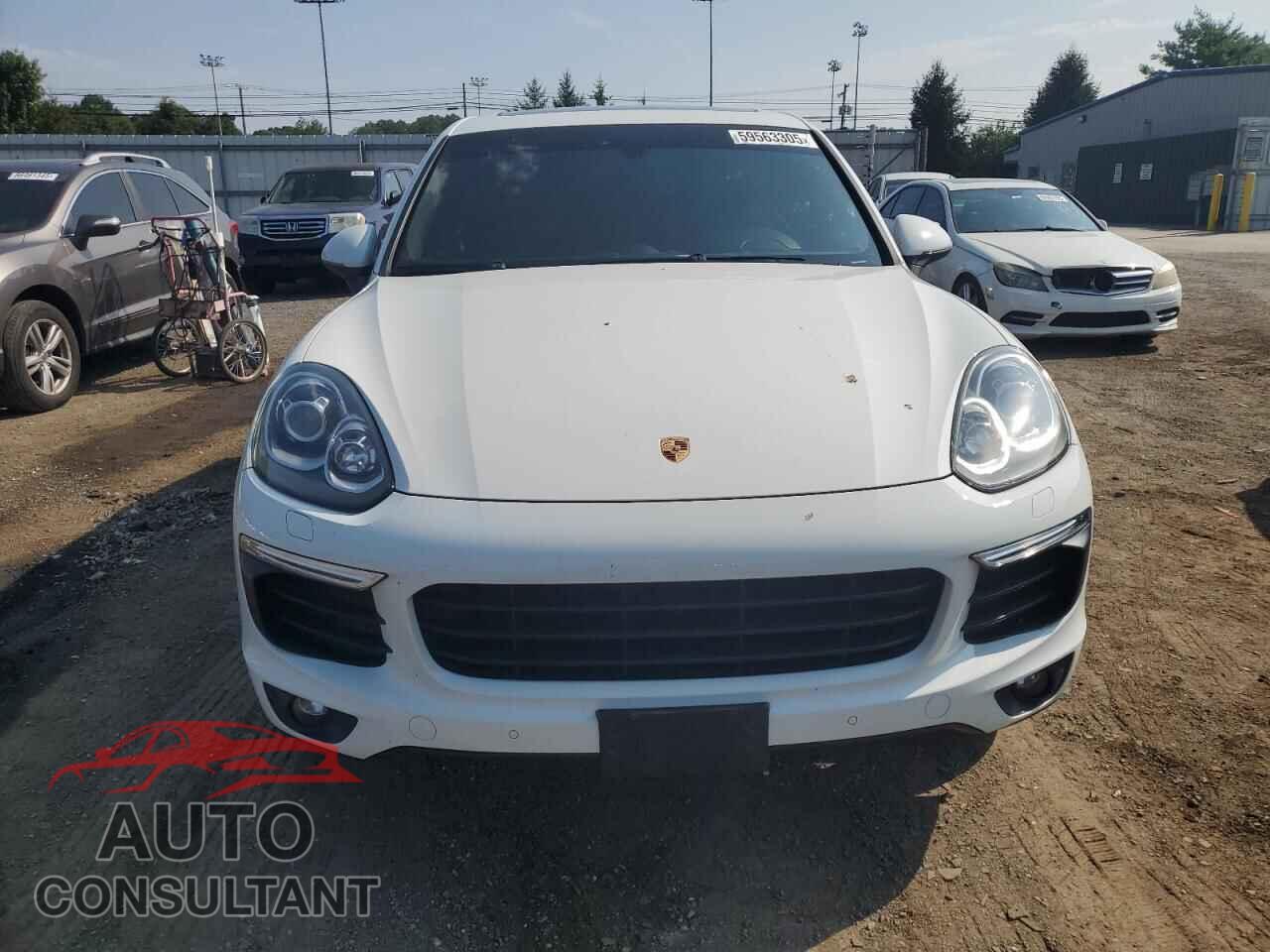 PORSCHE CAYENNE 2017 - WP1AA2A24HKA81676