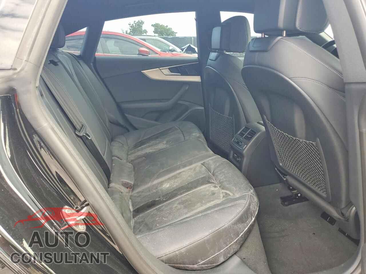 AUDI A5 2025 - WAUDACF52SA007710