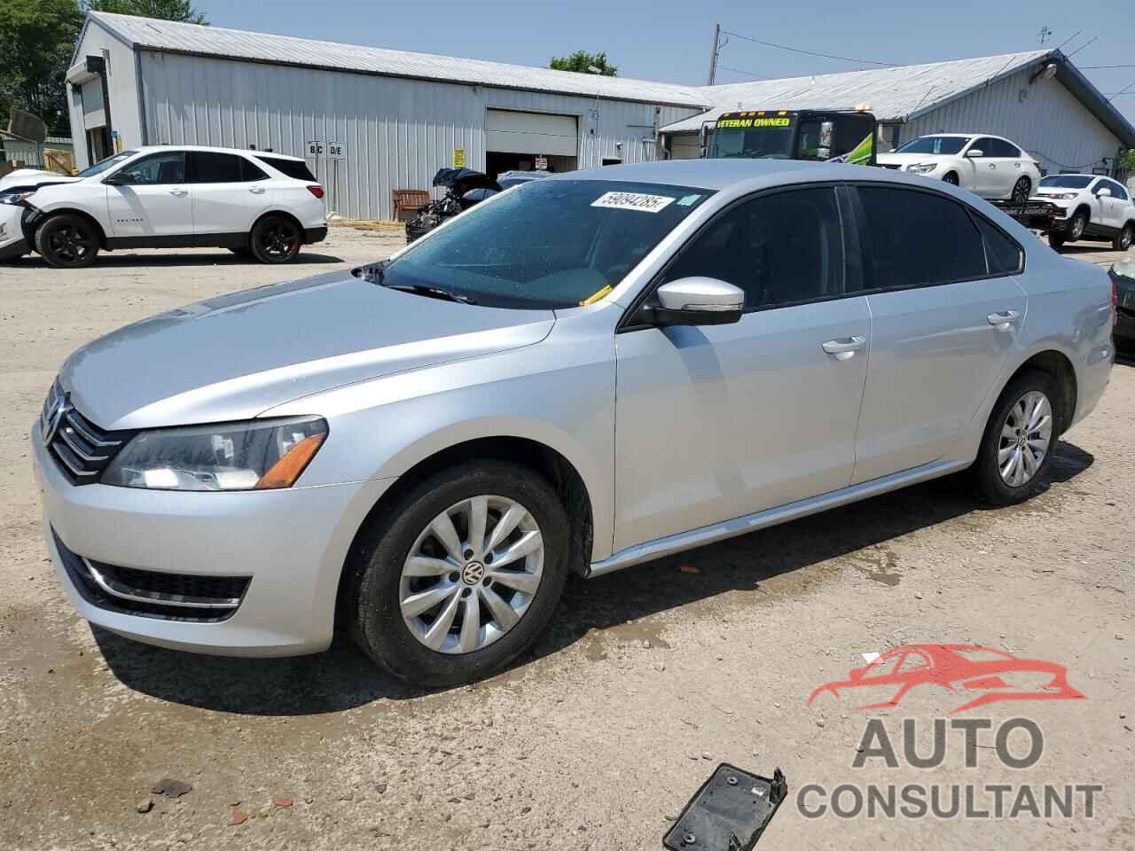 VOLKSWAGEN PASSAT 2013 - 1VWAP7A3XDC051136