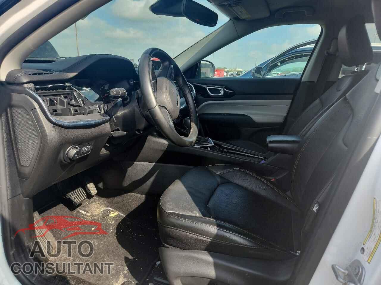 JEEP COMPASS 2022 - 3C4NJDCB2NT154856