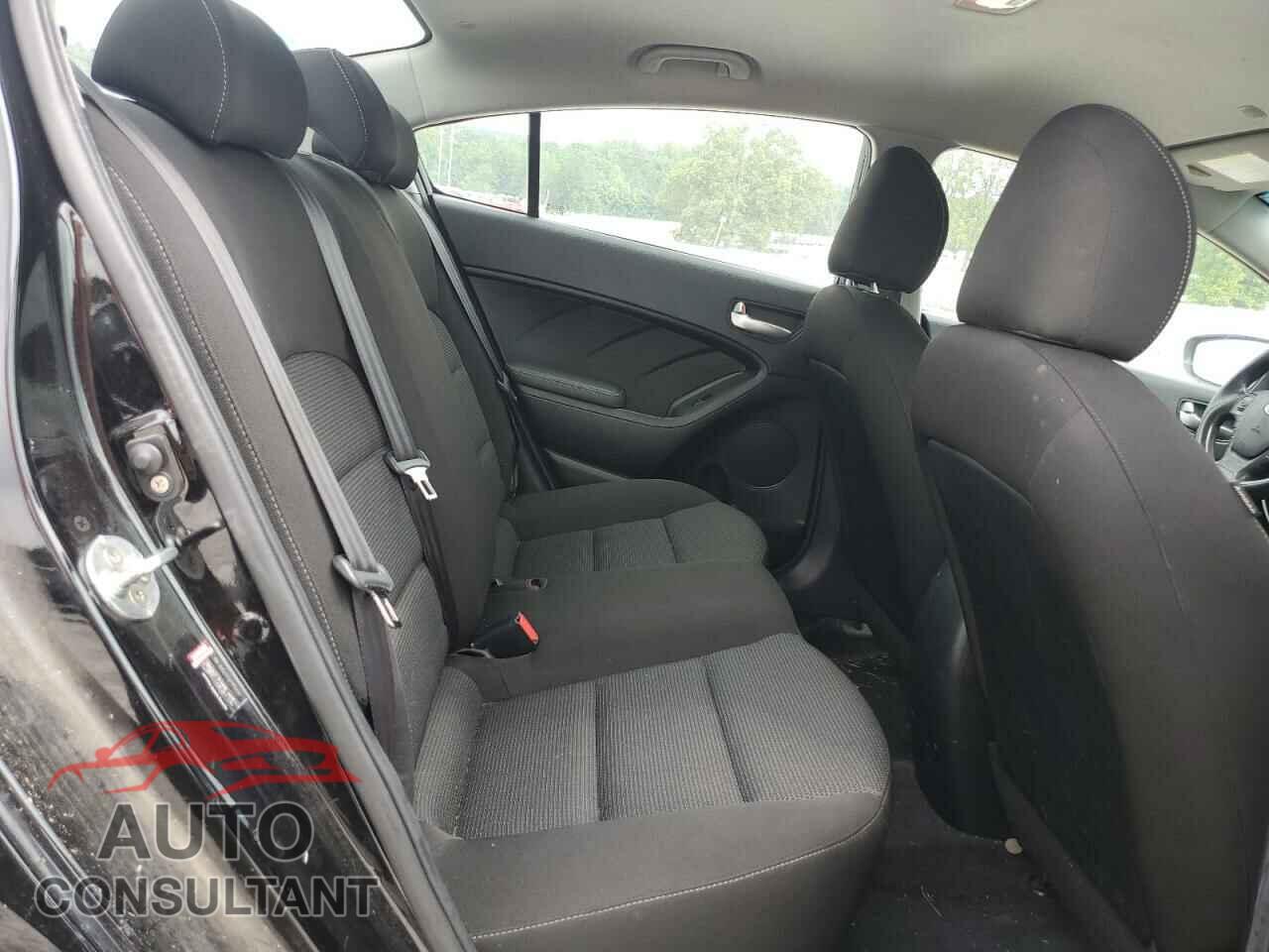 KIA FORTE 2017 - 3KPFK4A71HE079656