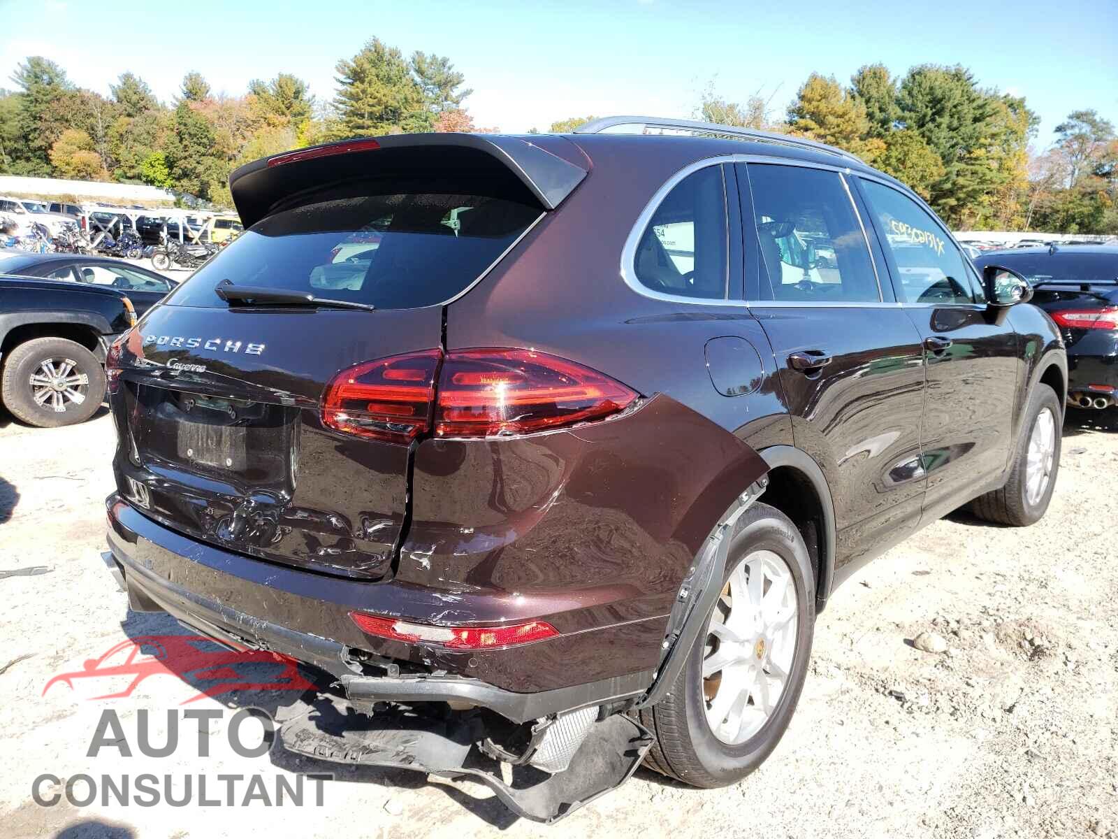 PORSCHE CAYENNE 2016 - WP1AA2A26GKA38214