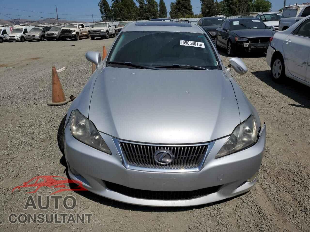 LEXUS IS 2010 - JTHBF5C24A5108478