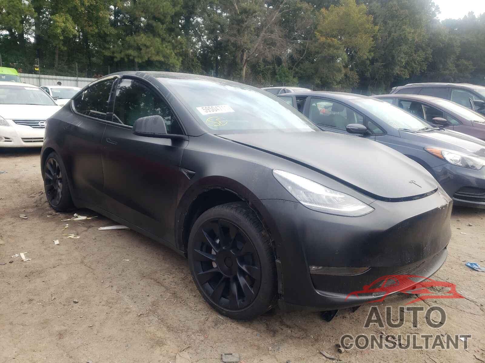 TESLA MODEL Y 2021 - 5YJYGDEE7MF120279