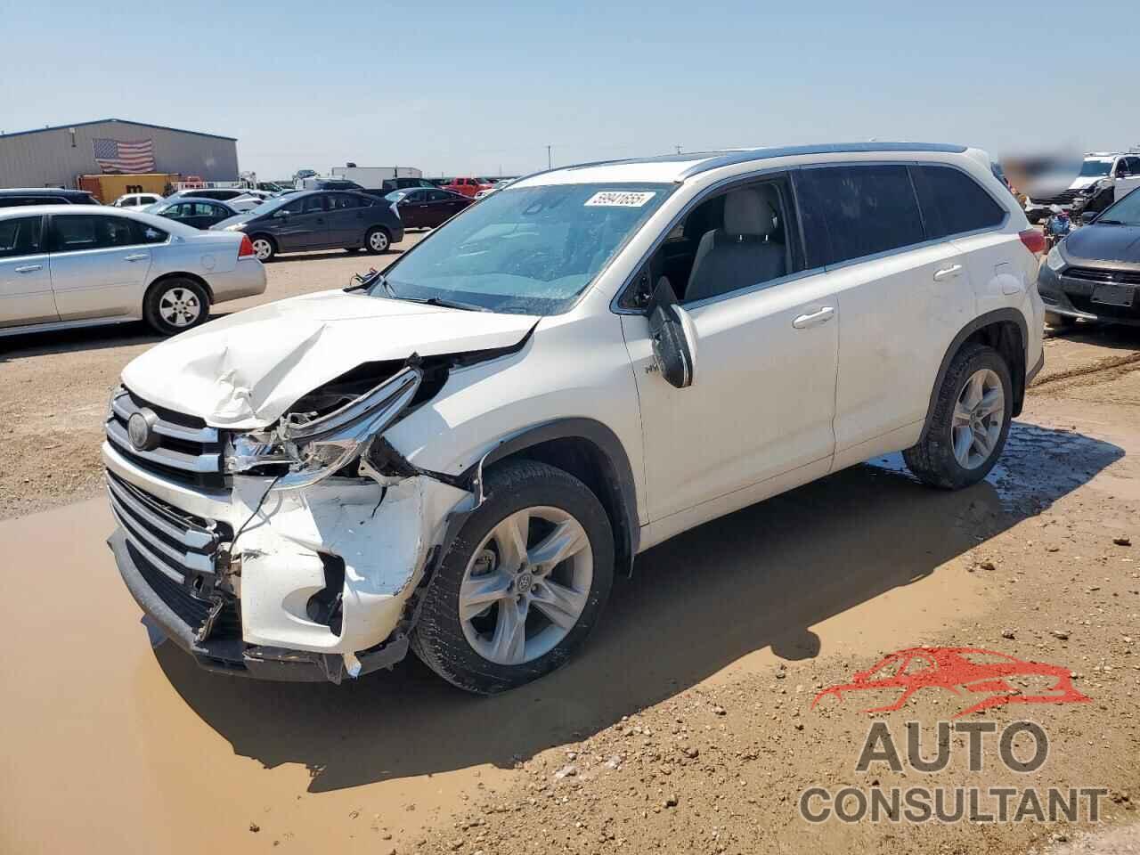TOYOTA HIGHLANDER 2018 - 5TDDGRFH6JS051161