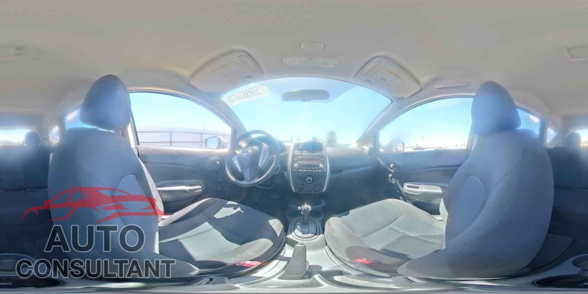 NISSAN VERSA 2017 - 3N1CE2CP1HL376680