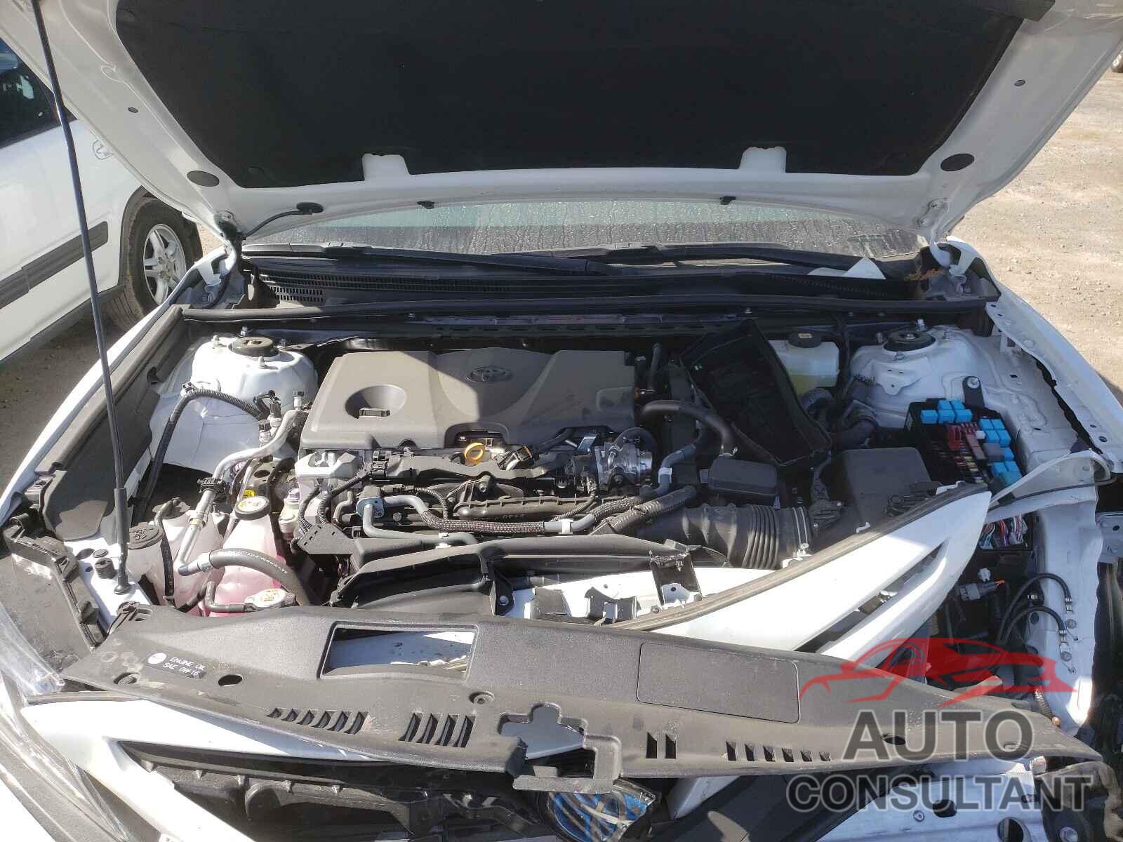 TOYOTA CAMRY 2021 - 4T1K31AK2MU028589