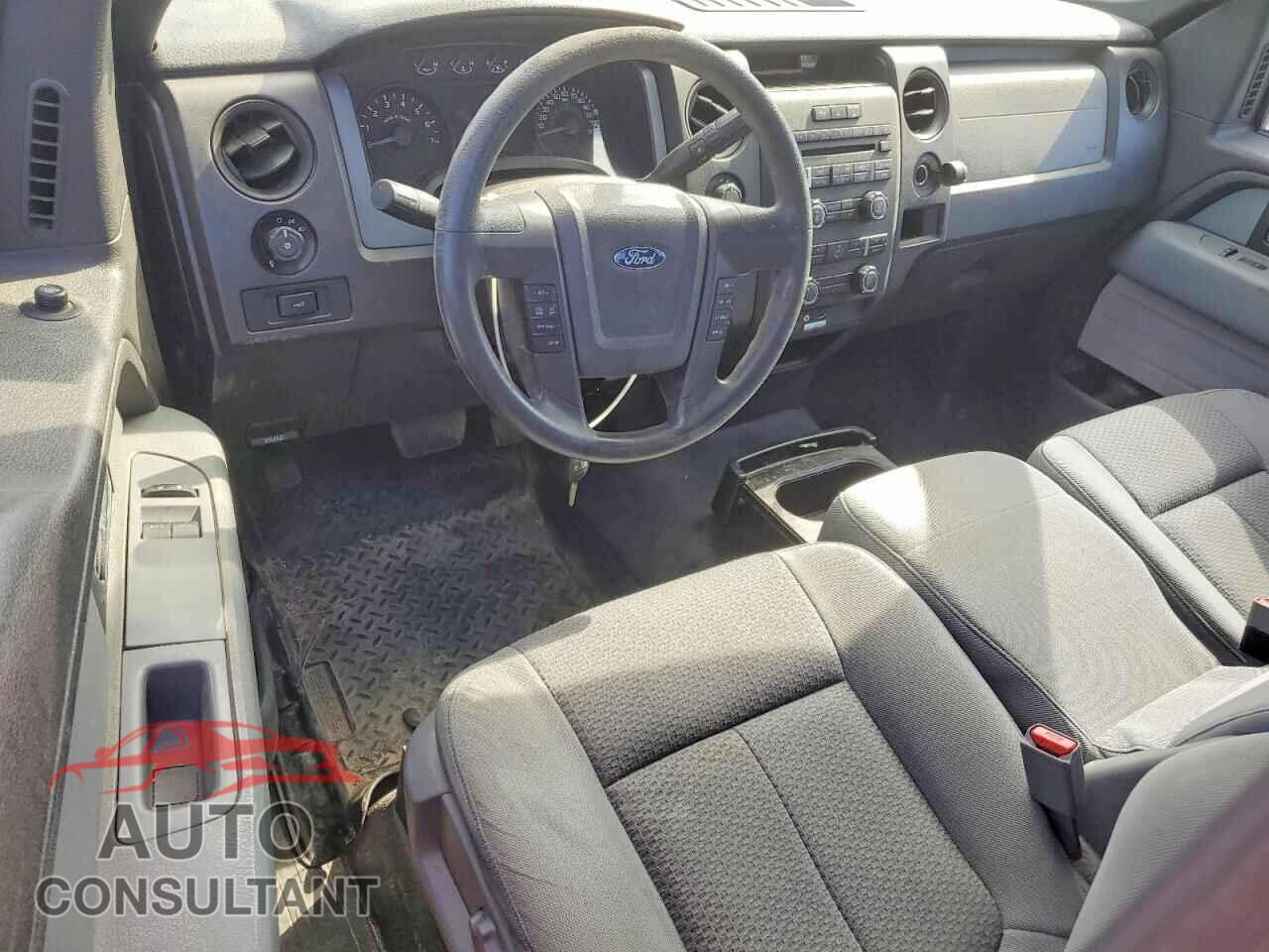 FORD F150 2013 - 1FTMF1EM1DFE04476