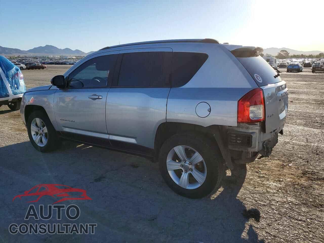 JEEP COMPASS 2011 - 1J4NF1FB5BD210554