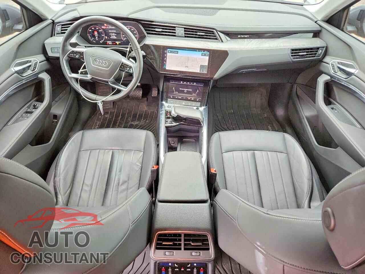 AUDI E-TRON 2021 - WA1AAAGE5MB024856