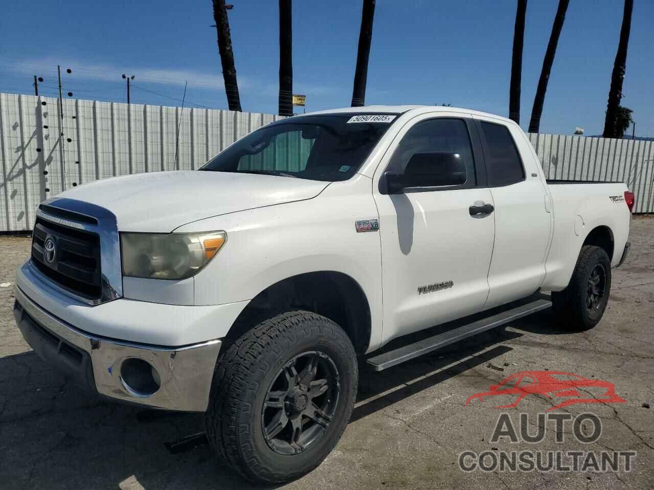 TOYOTA TUNDRA 2010 - 5TFUY5F19AX135557