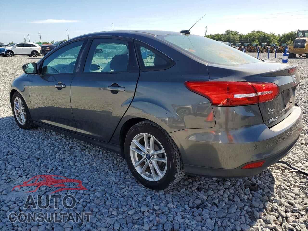 FORD FOCUS 2015 - 1FADP3F20FL208531