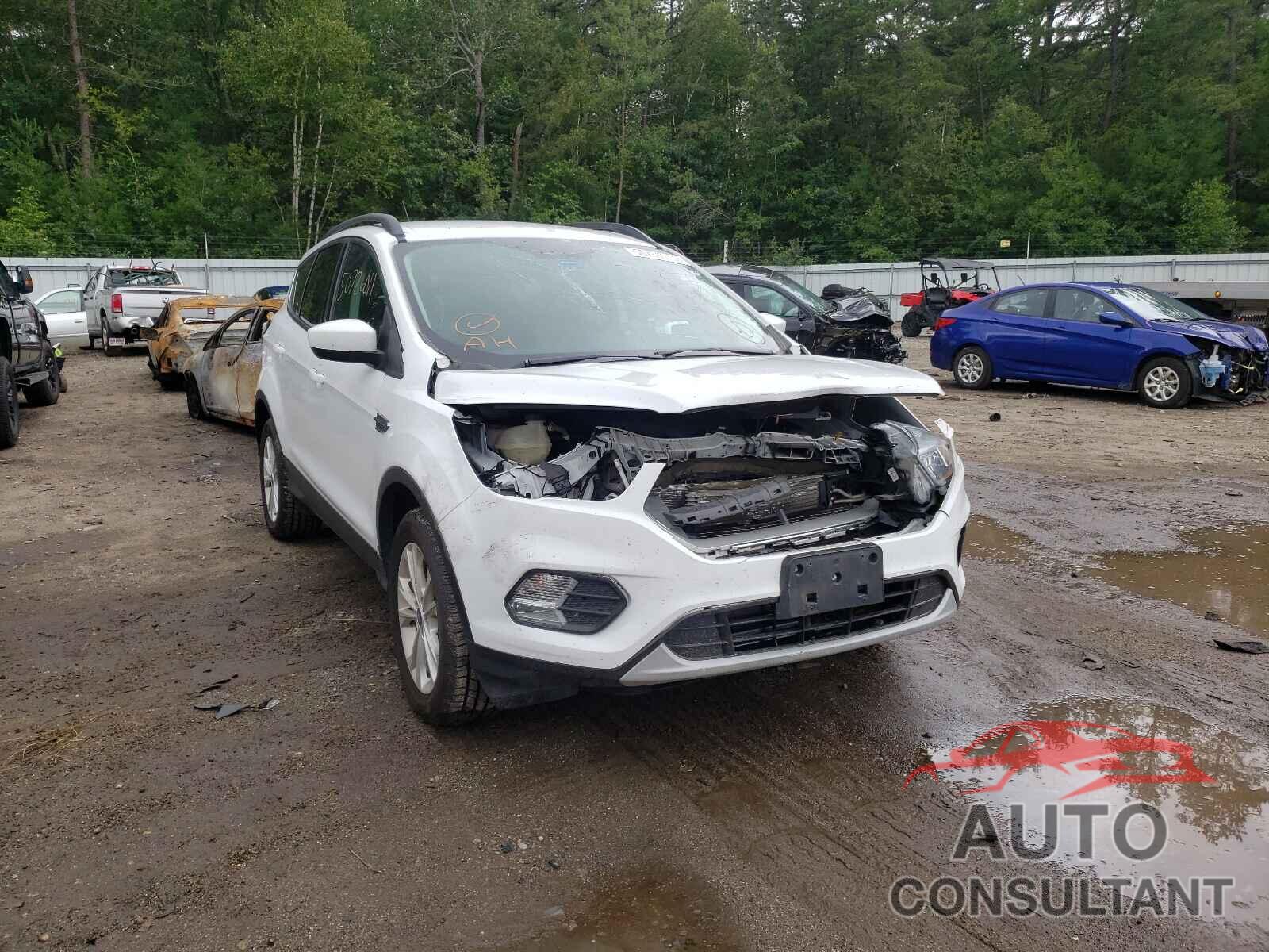 FORD ESCAPE 2018 - 1FMCU9GD9JUB92345